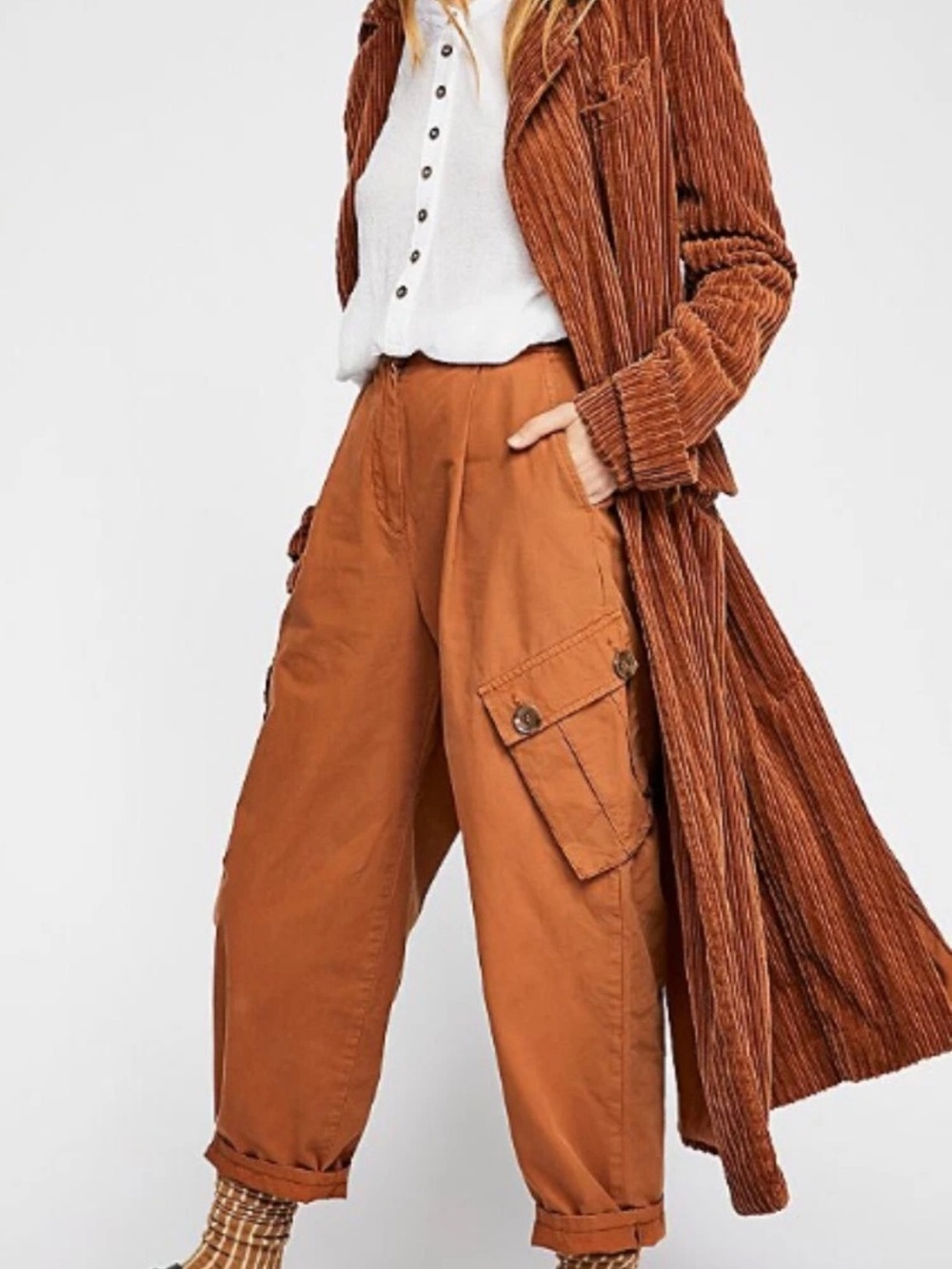 Free People Tapered Leg Cargo Pants in Rust Orange Brown Size 4 Pleated